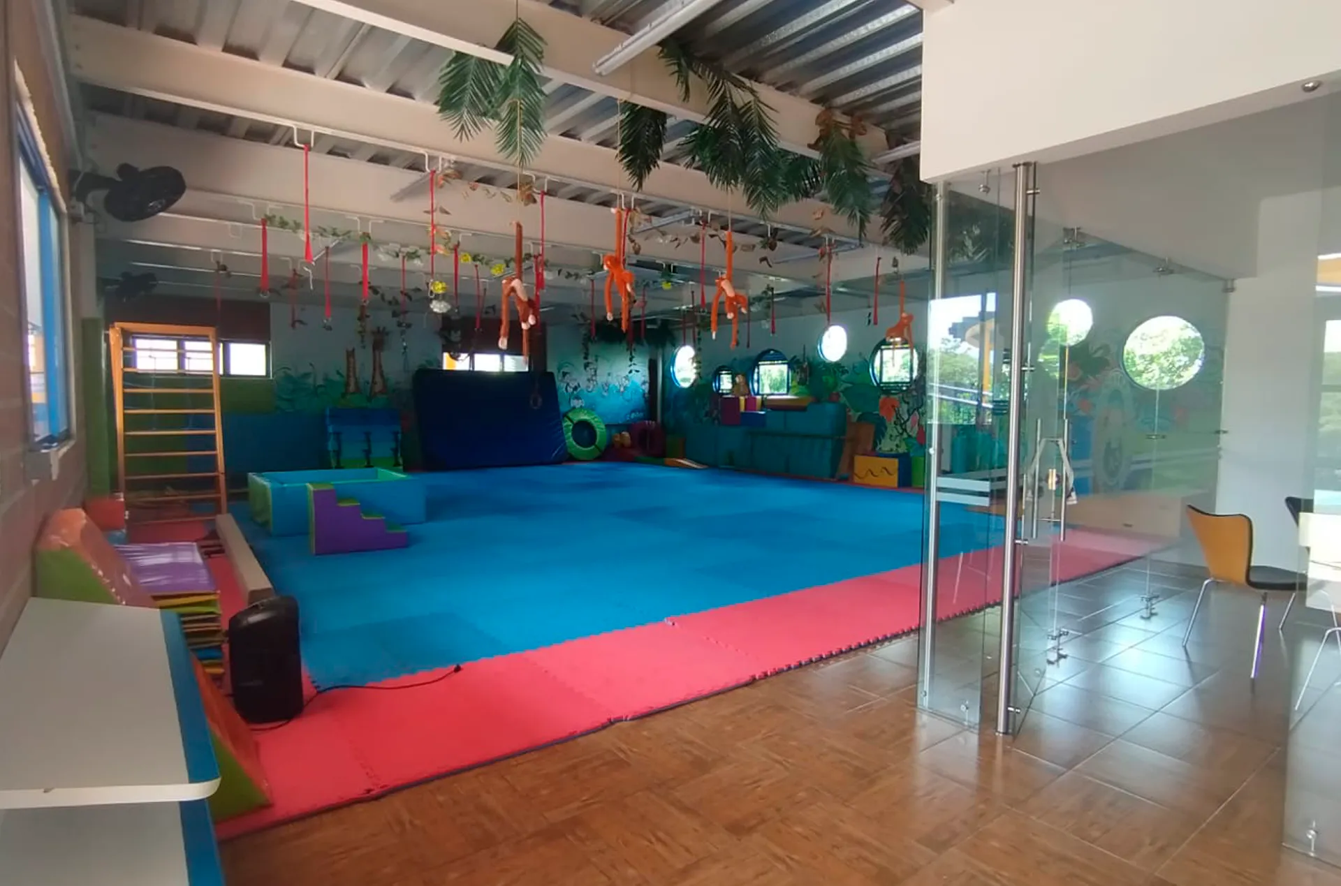 The Colombus American School (Rivera)