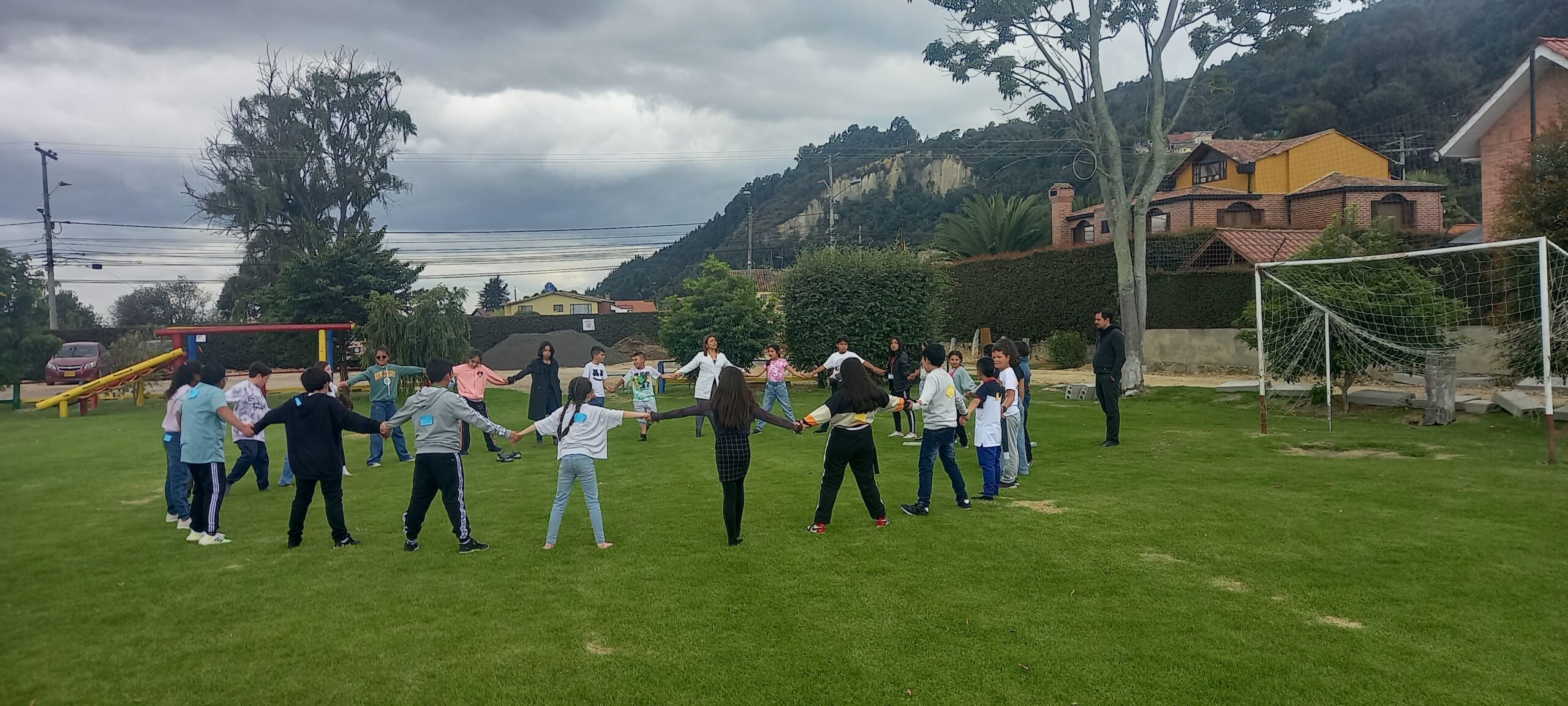 Liceo De Los Andes (Cota)