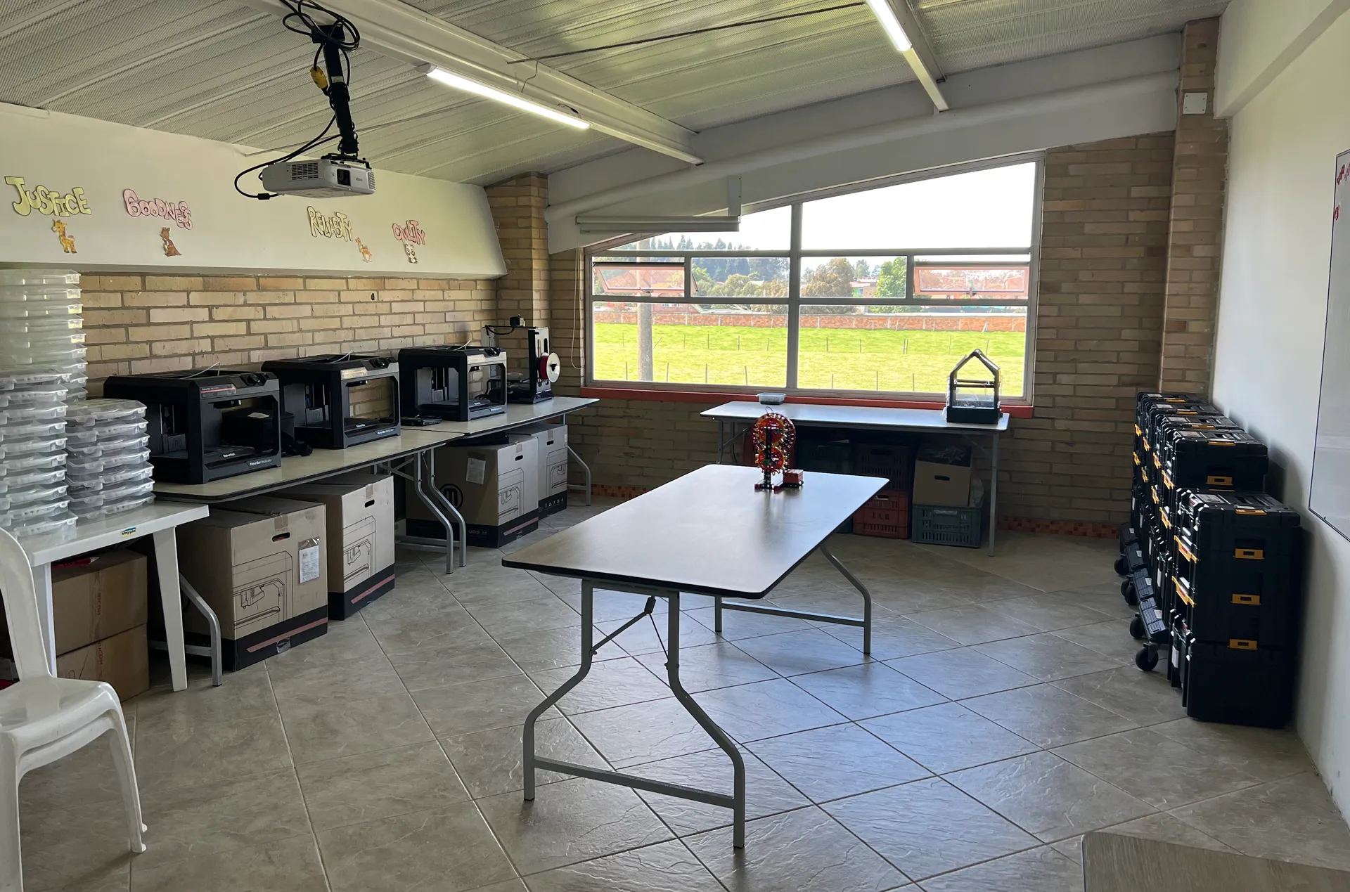 Gimnasio Campestre Para La Educación Integral – GICEI (Chía)