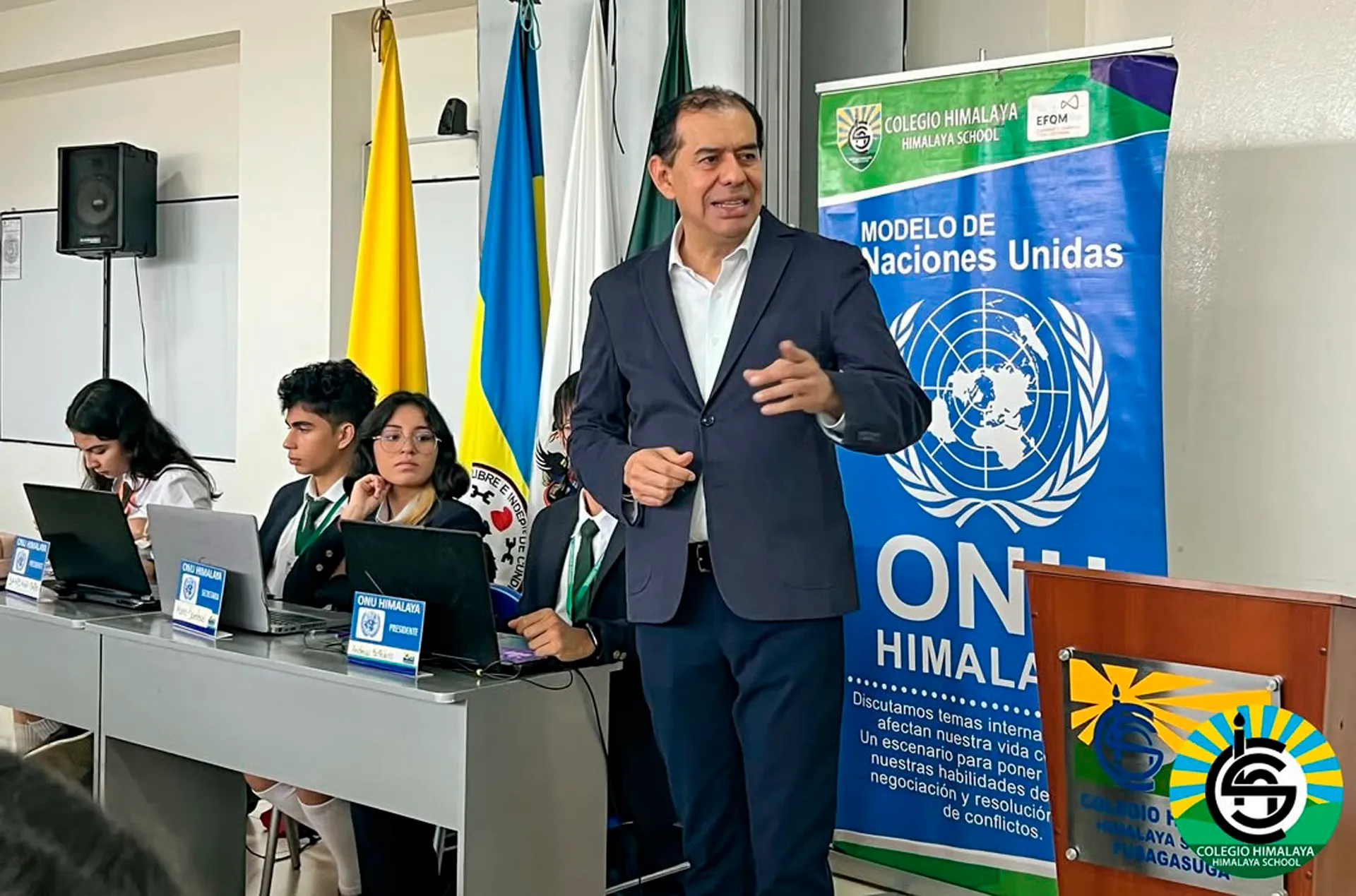 Colegio Himalaya – Himalaya School (Fusagasugá)