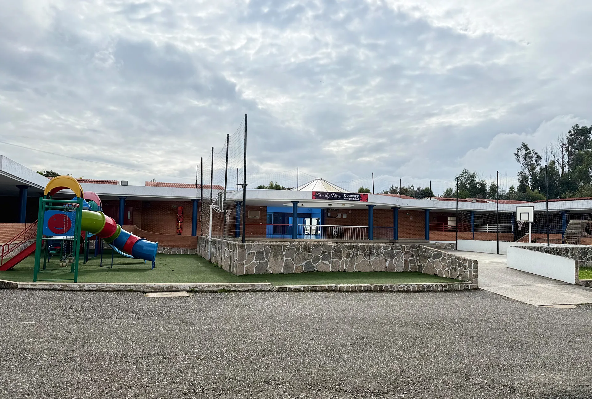 Country Bilingual School (Tunja)