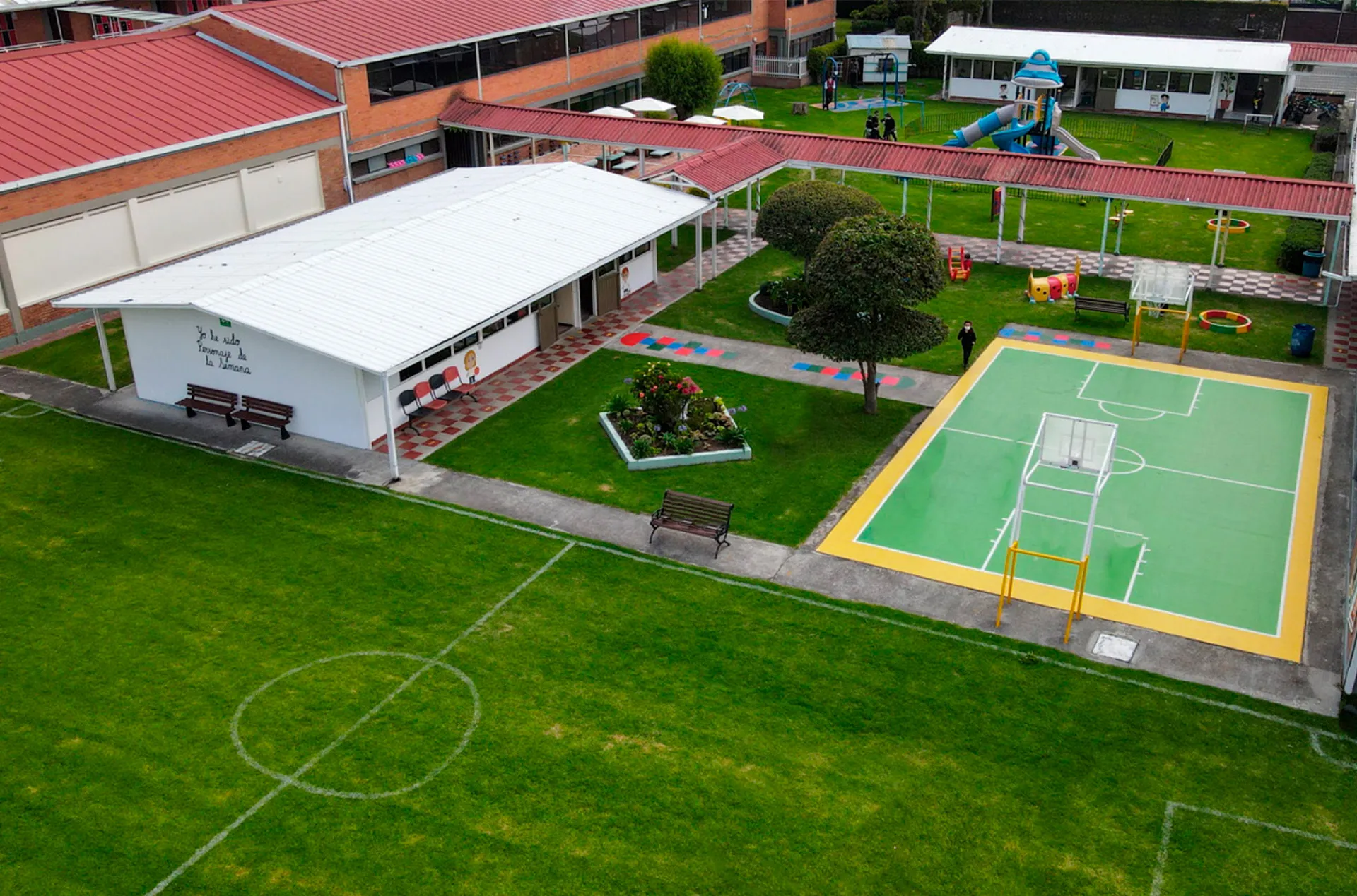 Fundación Colegio Emilio Valenzuela (Bogotá)