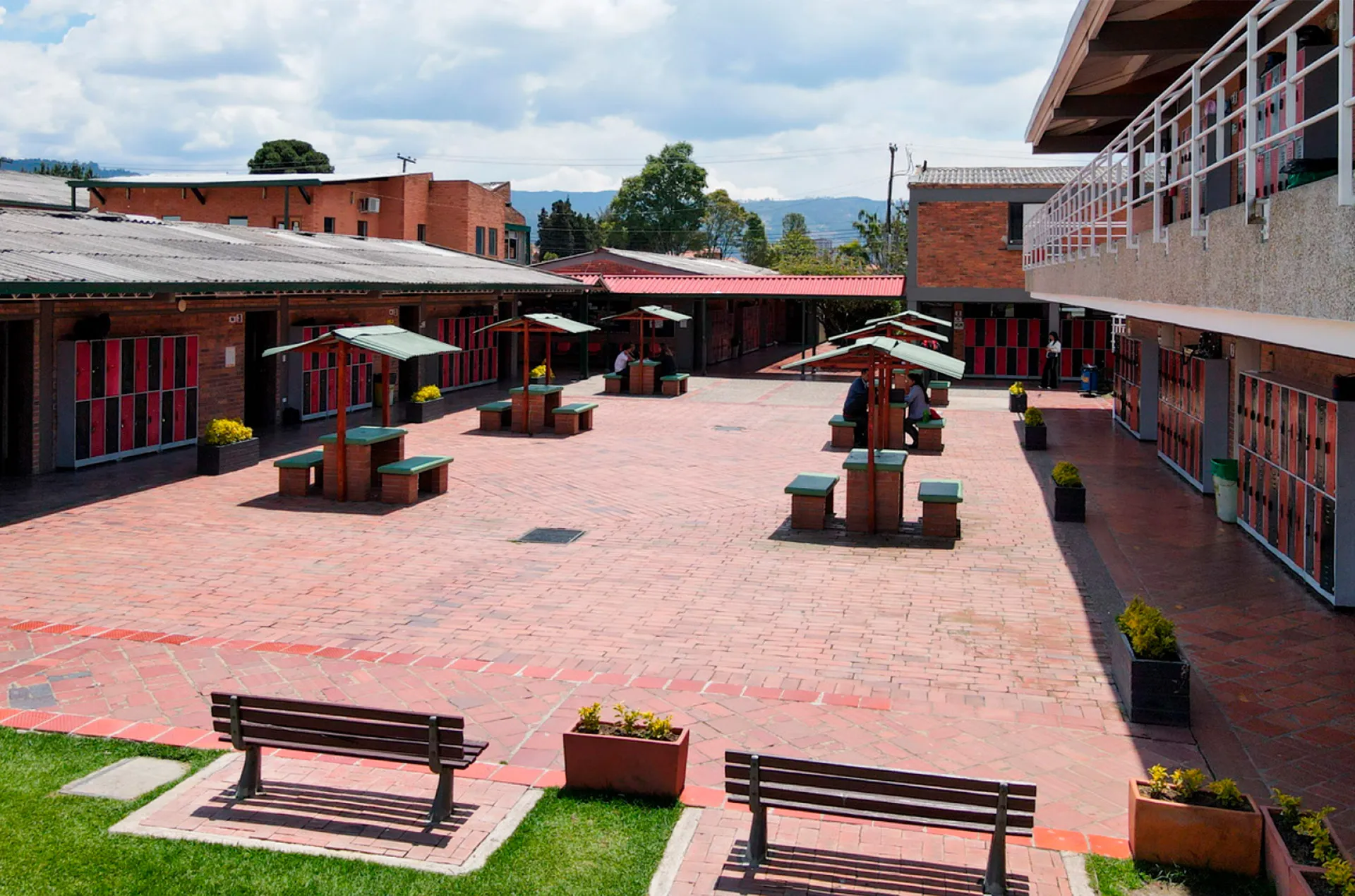Fundación Colegio Emilio Valenzuela (Bogotá)