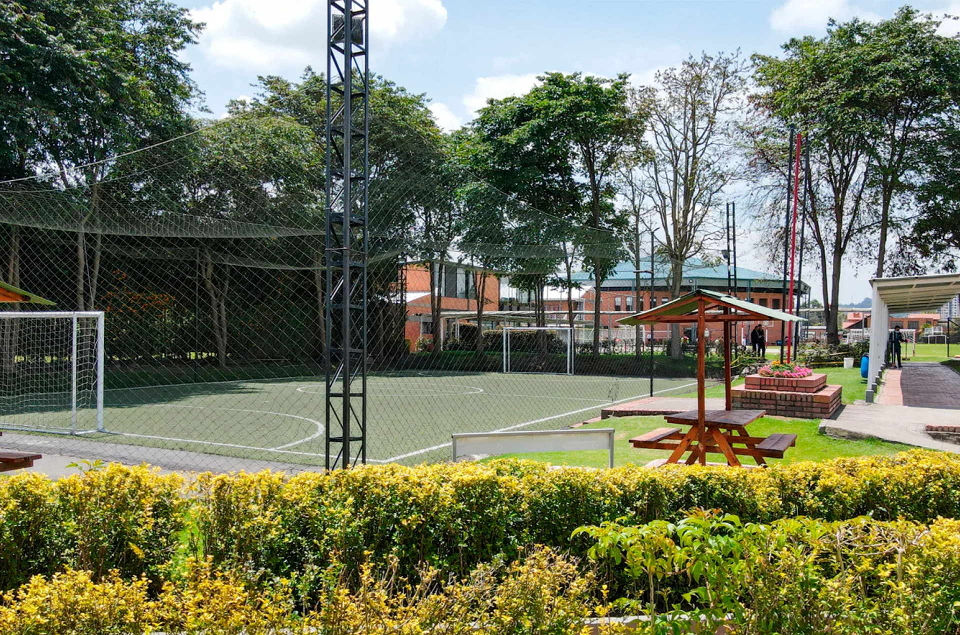 Fundación Colegio Emilio Valenzuela (Bogotá)