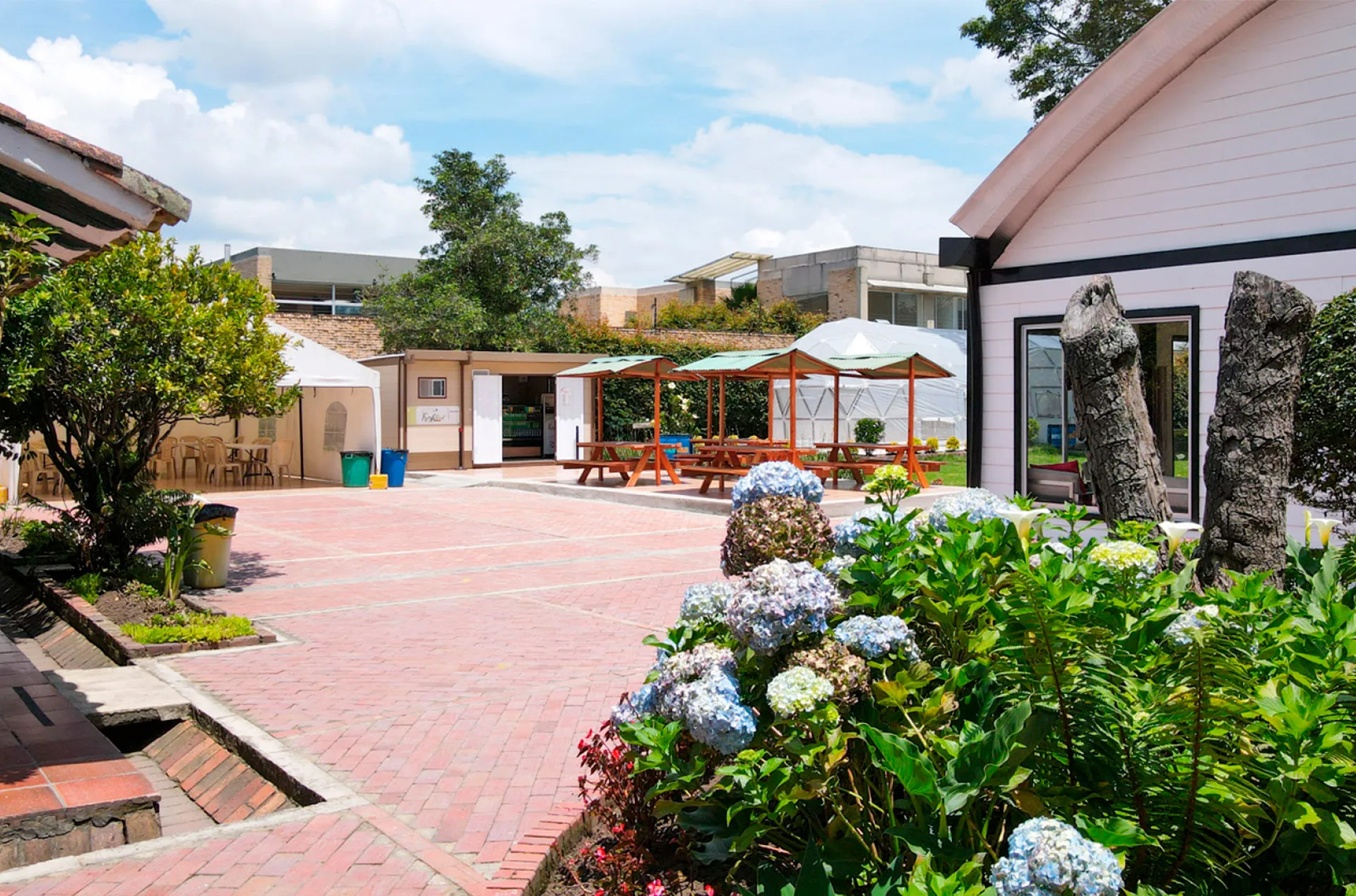 Fundación Colegio Emilio Valenzuela (Bogotá)