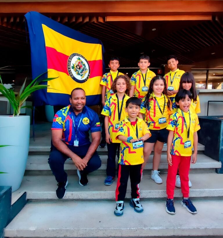 Estudiantes de Biffi La Salle Bilingual School, Brillan en el BeeBot Challenge Internacional