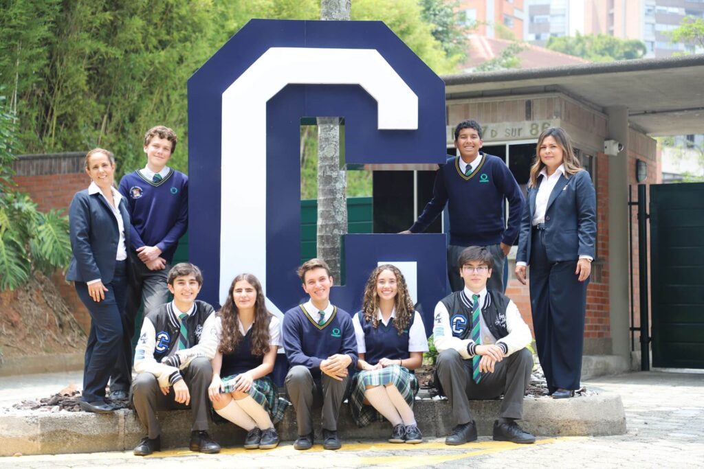Colegio Cumbres Medellín obtiene premio Lidera en México