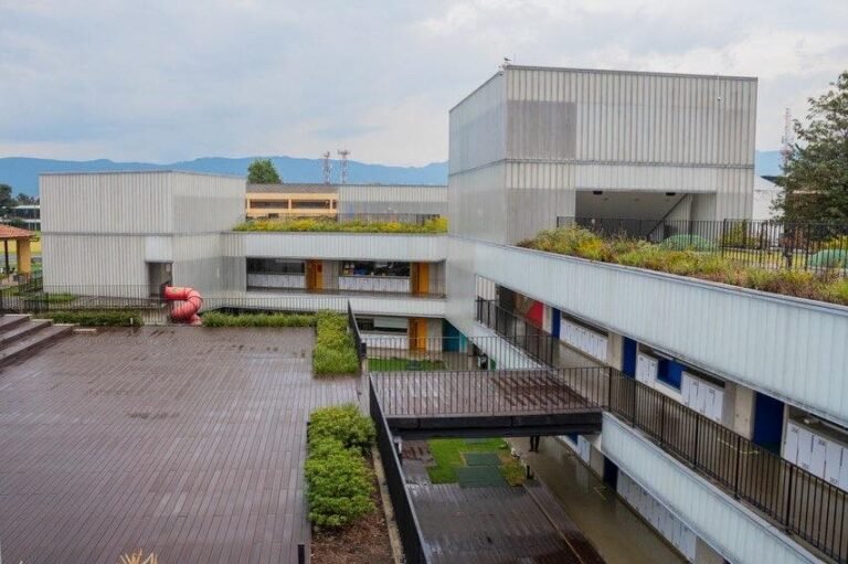 Colegio Helvetia (Bogotá)