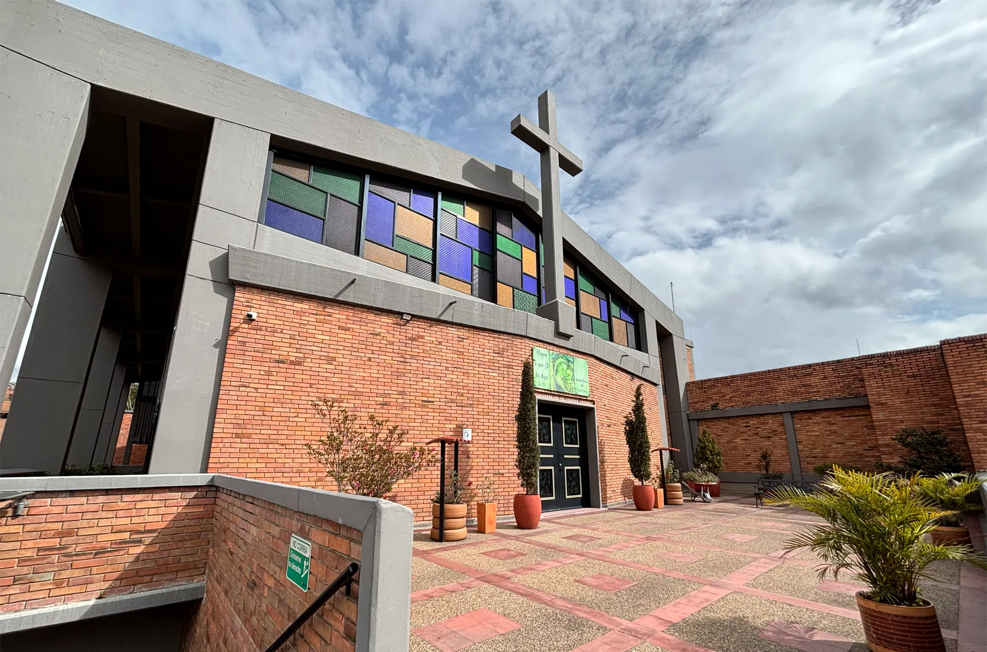 Colegio de Nuestra Señora del Buen Consejo (Bogotá)