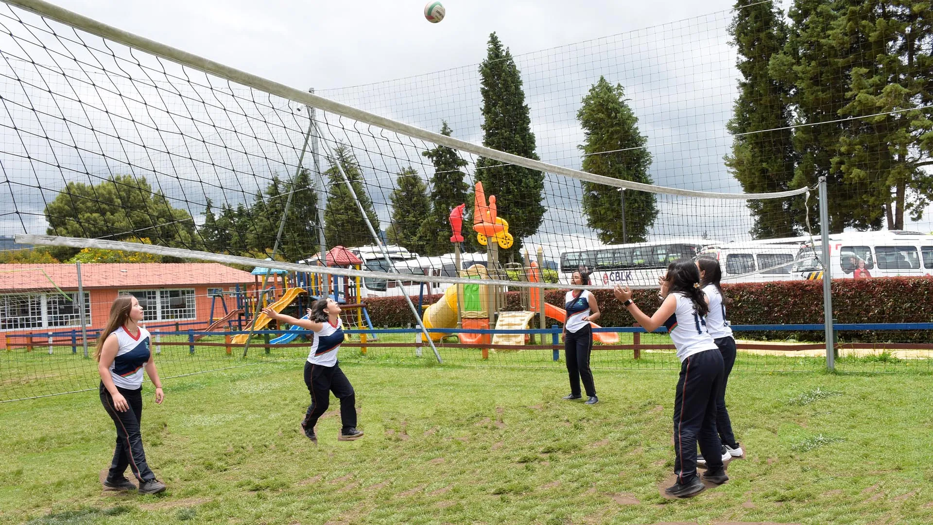 Colegio Bilingüe Lerner & Klein (Tenjo)