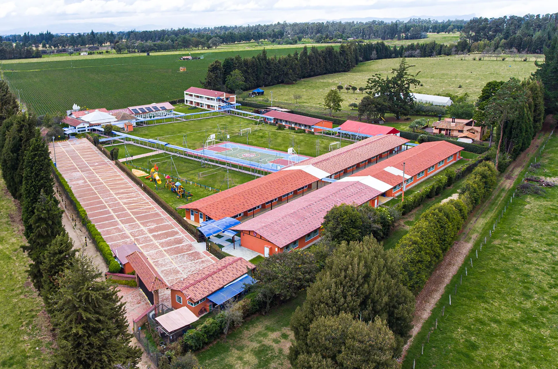 Colegio Bilingüe Lerner & Klein (Tenjo)