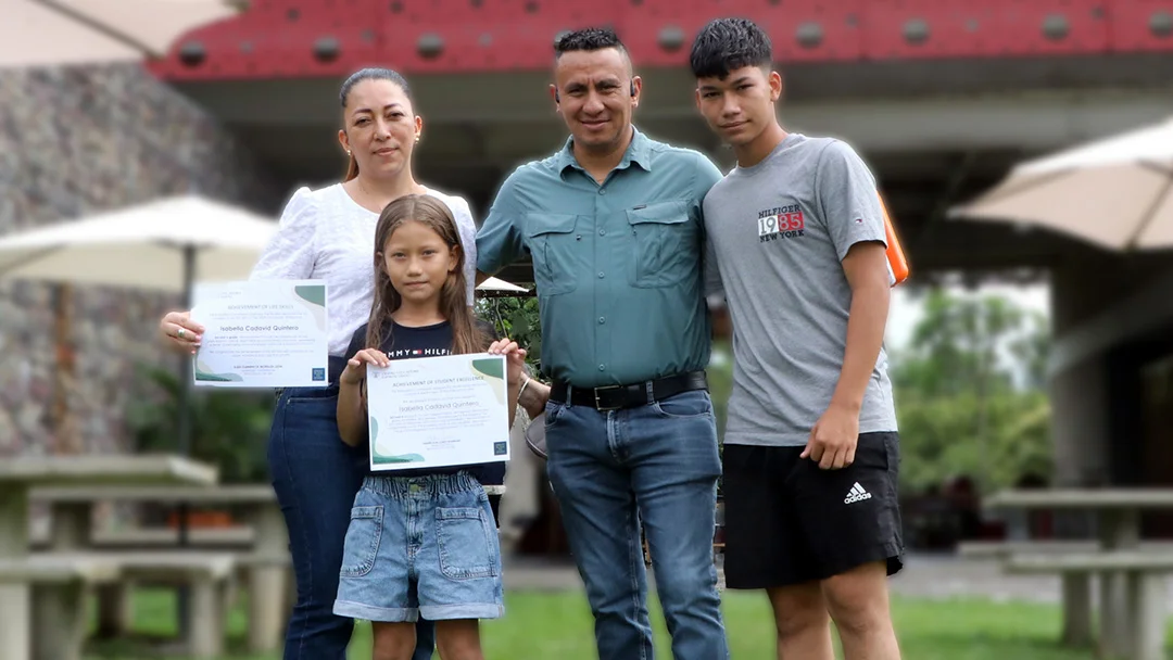 Entrega de Informes y Certificados en Ciudad Educadora Espíritu Santo Villavicencio