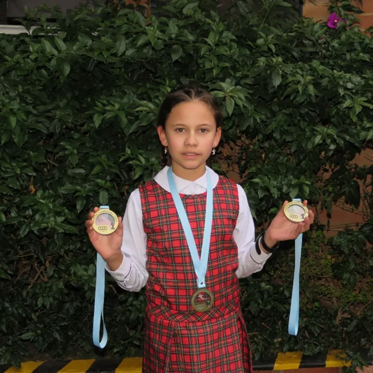 Campeona de la Copa de Patinaje: Samantha Ayala, del Gimnasio Las Palmas, arrasa con tres oros