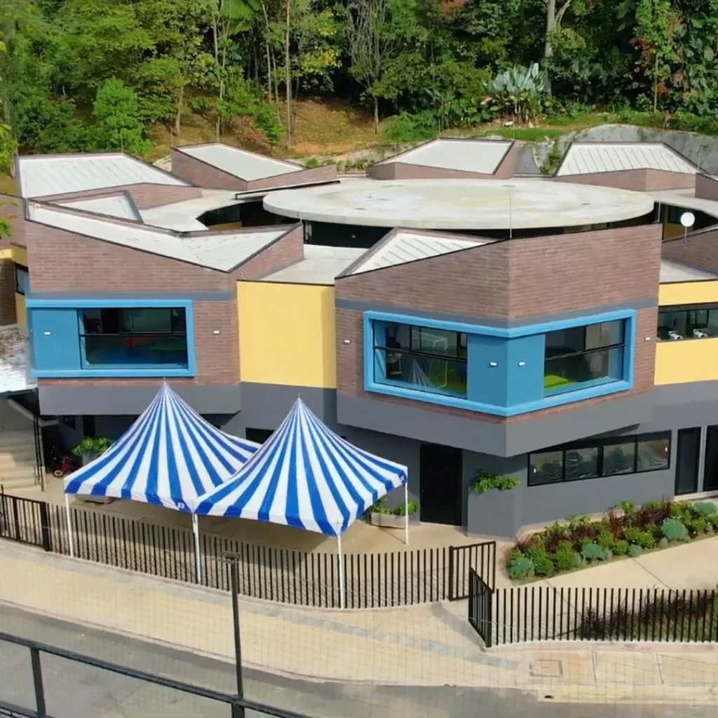 Nuevas instalaciones en el Colegio Benedictino de Santa María de Envigado