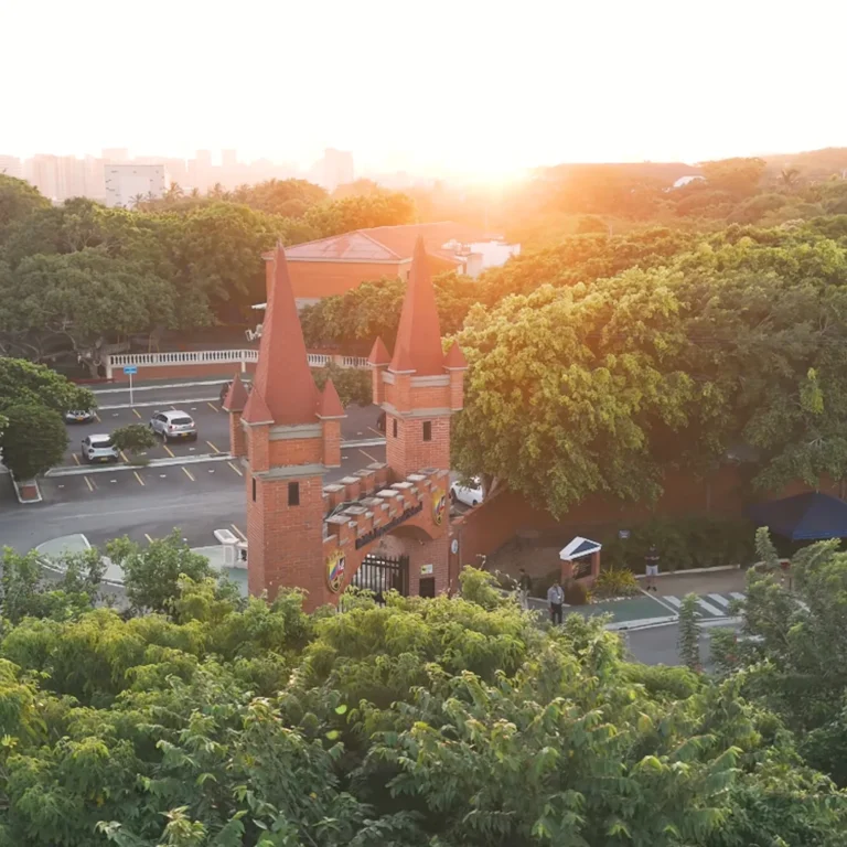 British International School de Barranquilla e Inspired: alianza globa