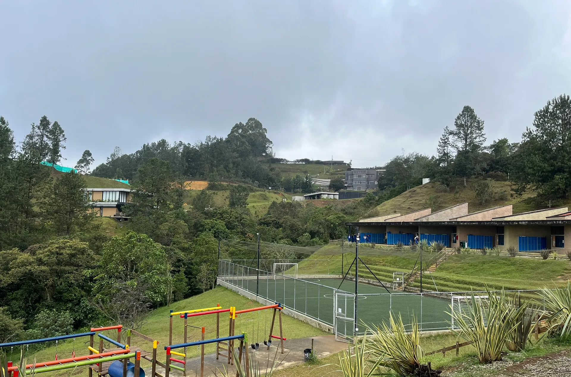 Ser School (Envigado)