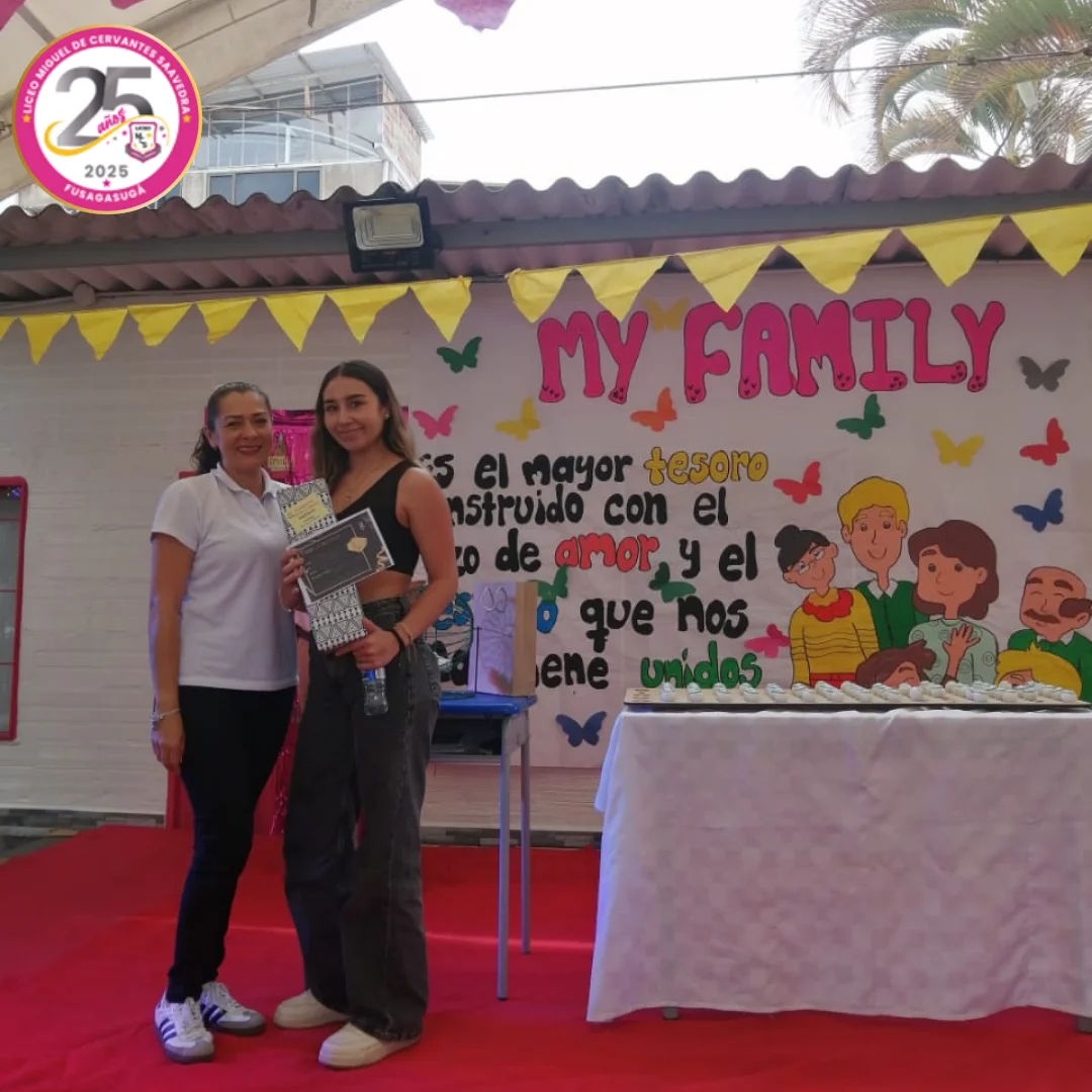 (CARRUSEL)-1-Dia-familia-miguel-de-cervantes