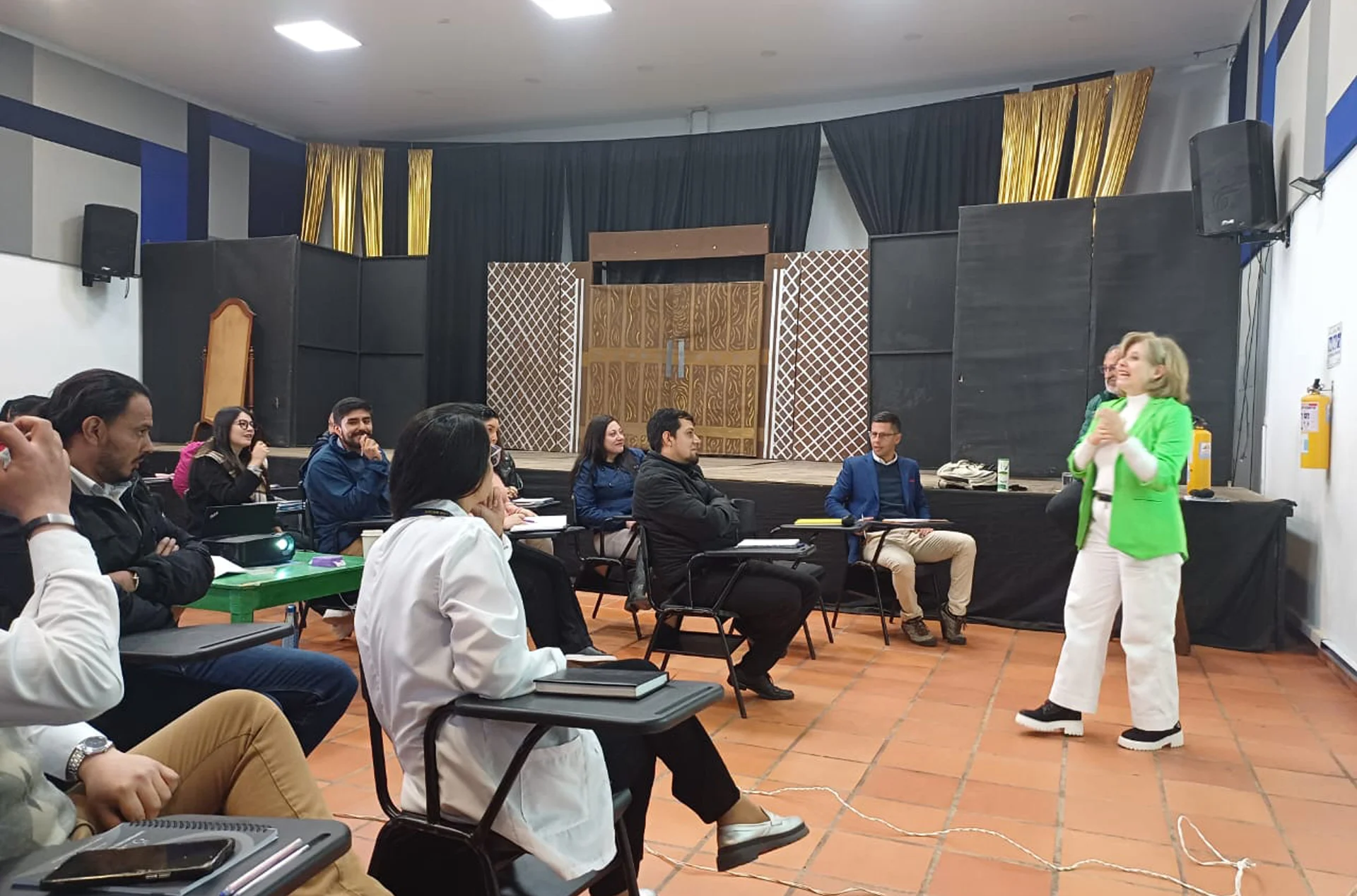 (CARRUSEL)-2-Liceo-andes-capacitacion