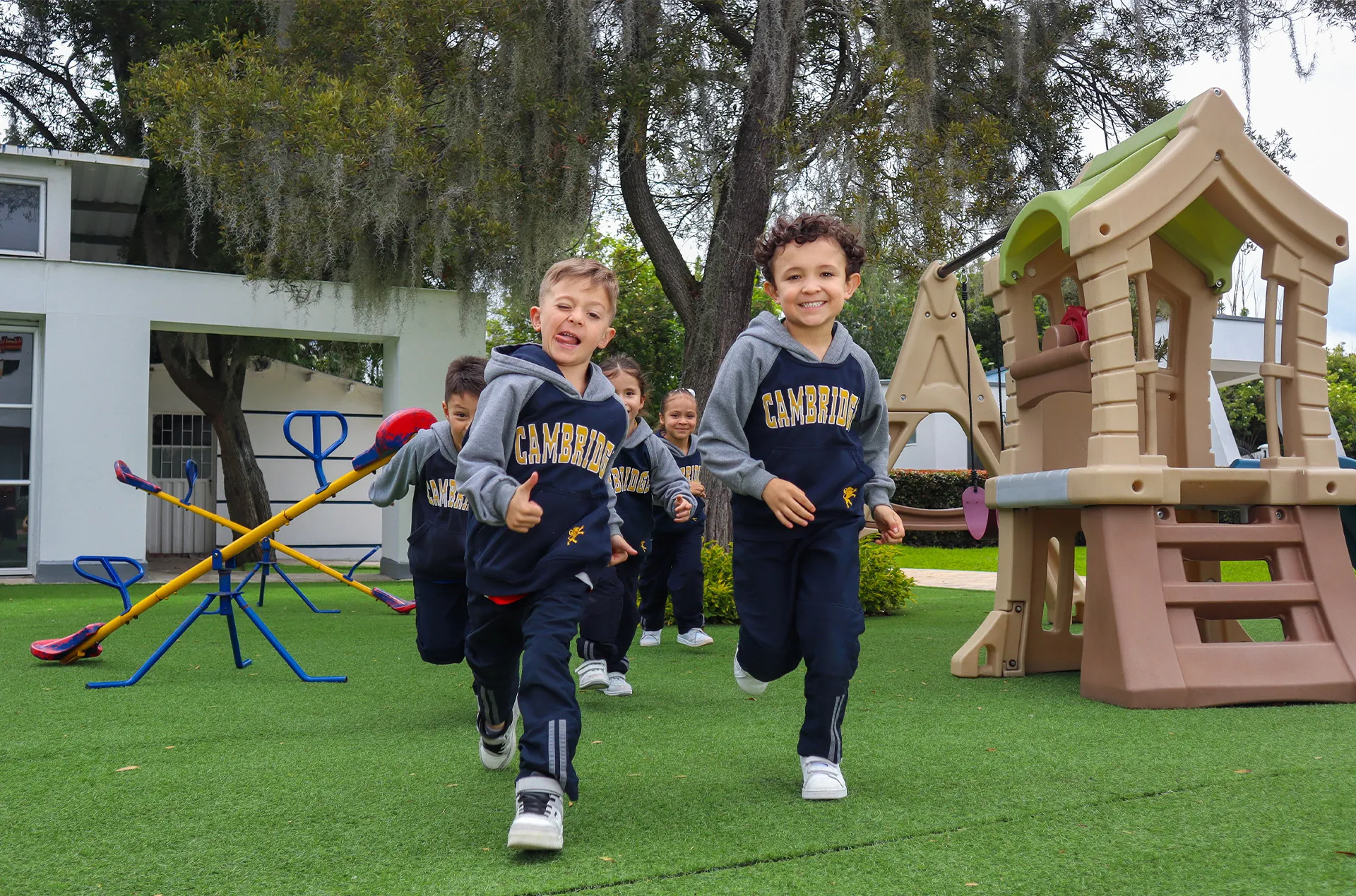 Colegio Cambridge (Cajicá)