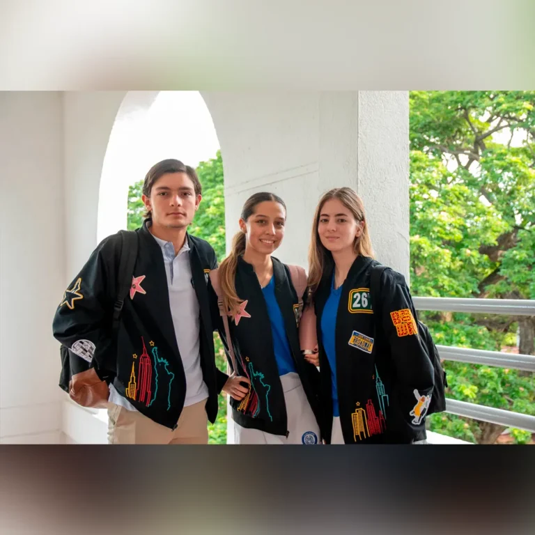 Los Mejores Colegios da la bienvenida al Colegio Bilingüe Santa Marta