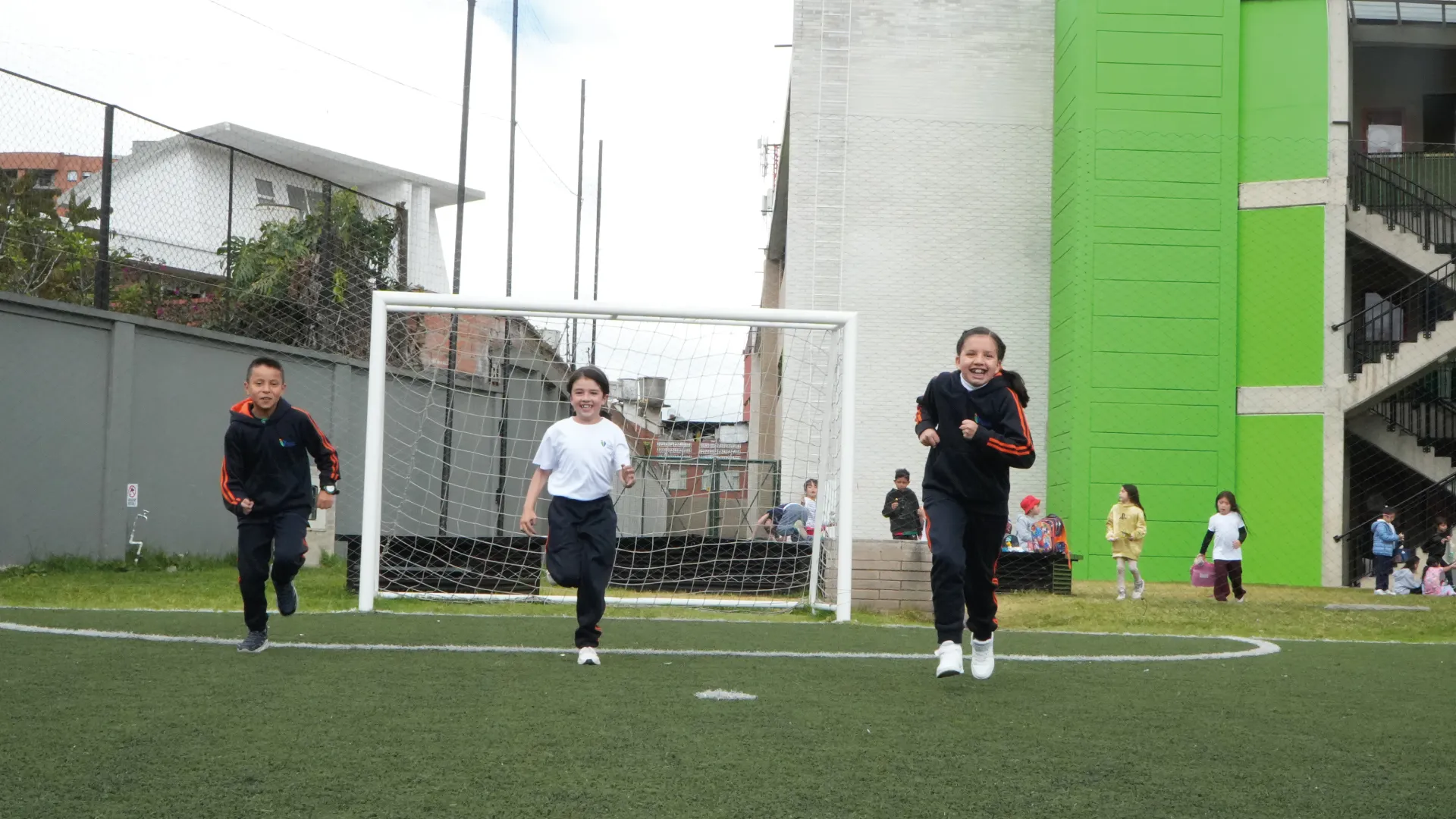 Colegio Innova Niza (Bogotá)