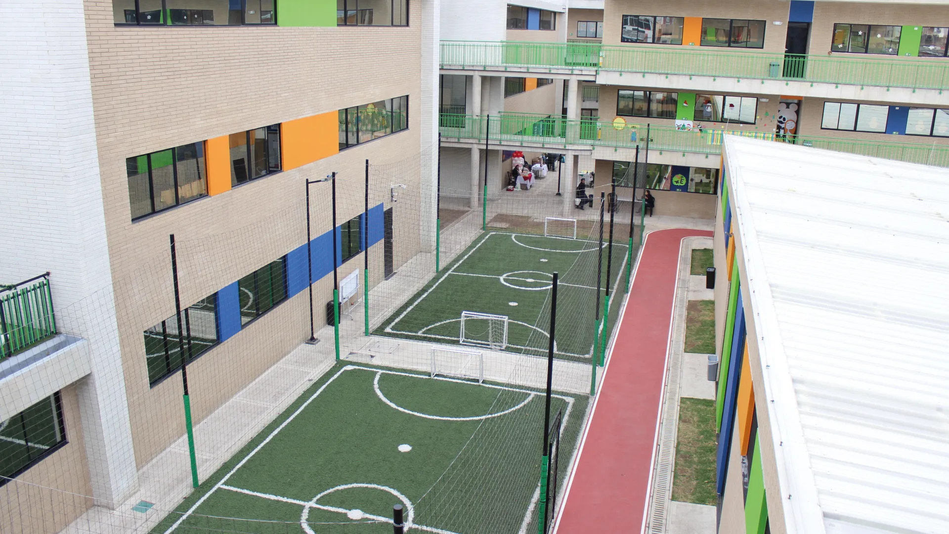 Colegio Innova Niza (Bogotá)