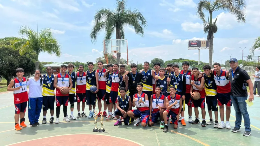 INTERIOR ASOCOPRI_11zon