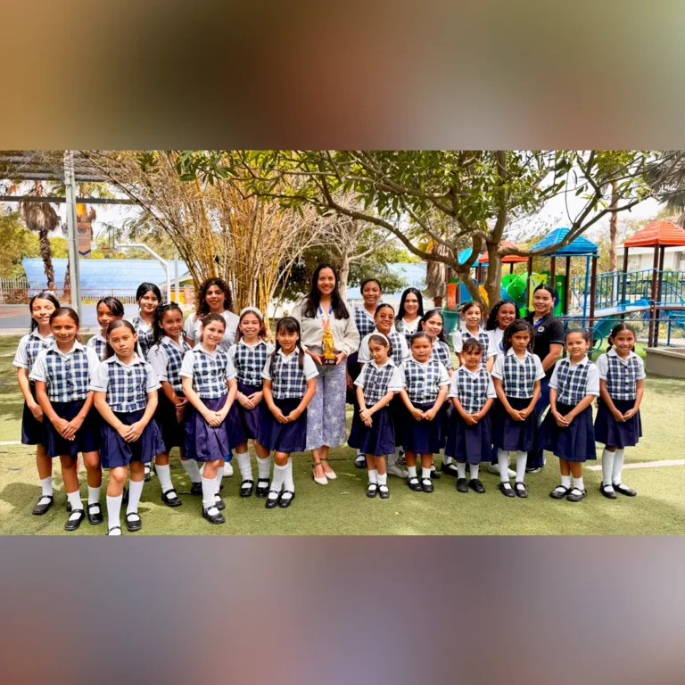 Colegio Americano de Barranquilla celebra Carnaval de Oro