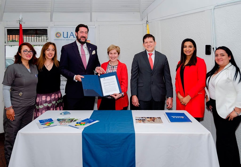 Nuevo convenio del Colegio Moderno John Dewey con La Universidad Alfonso X El Sabio de Madrid de España