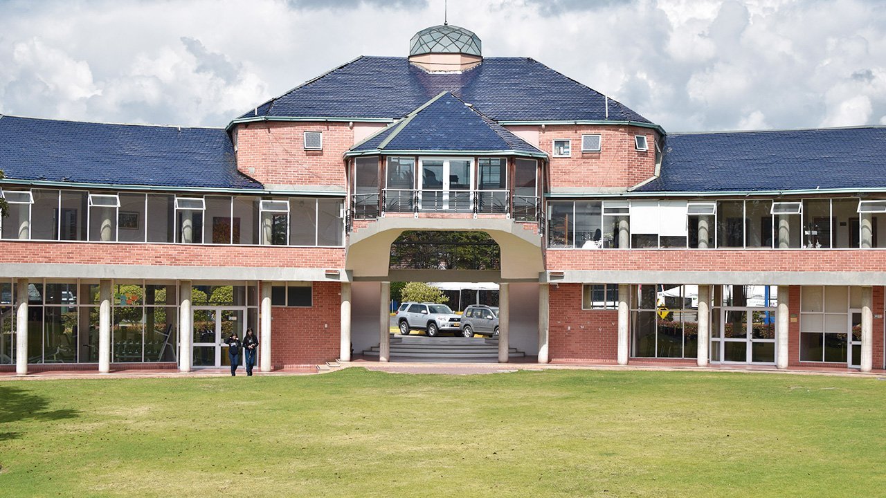 Gimnasio Los Caobos (Chía)