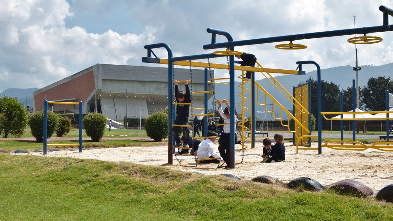 Gimnasio Los Caobos (Chía)