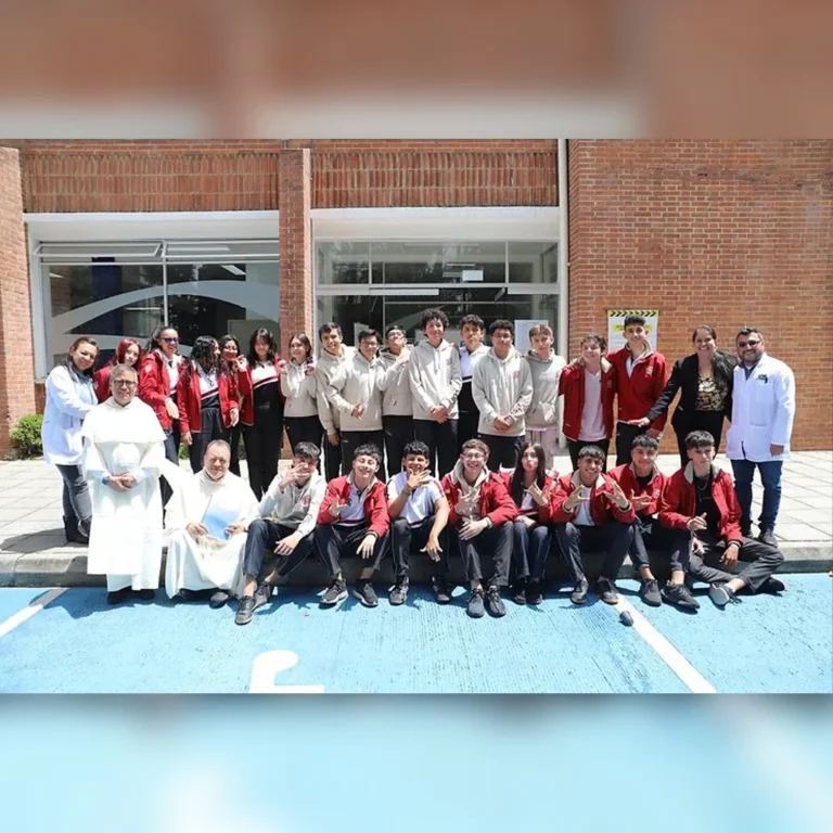 Primera promoción IB del Colegio Jordán de Sajonia presenta exámenes finales