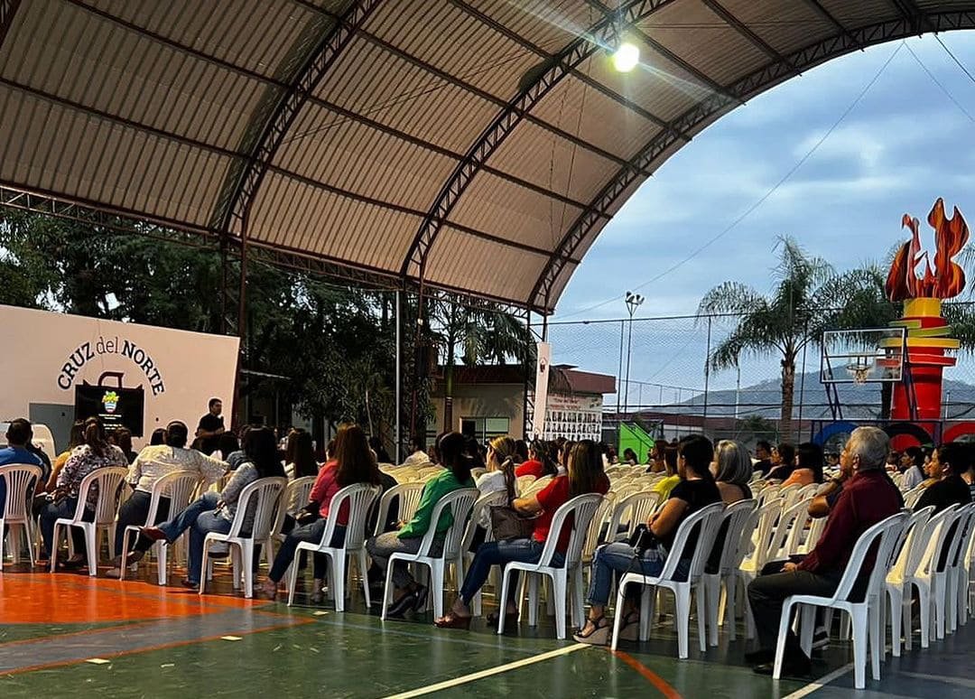 Unidad Educativa Particular Cruz Del Norte (Portoviejo)