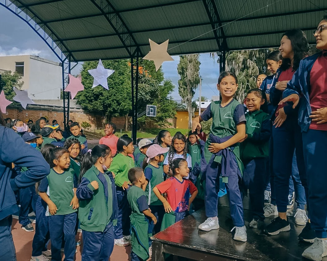 Unidad Educativa Los Arrayanes (Ibarra)