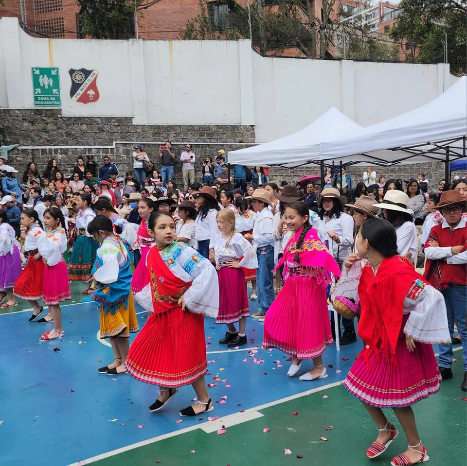 Unidad Educativa Particular Experimental La Dolorosa (Quito)