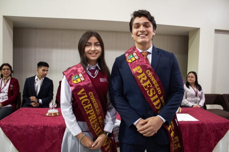 Unidad Educativa Javier (Guayaquil)