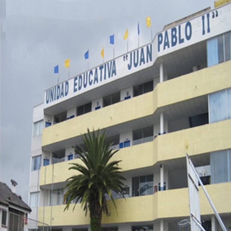 Unidad Educativa Juan Pablo II del Condado (Quito)