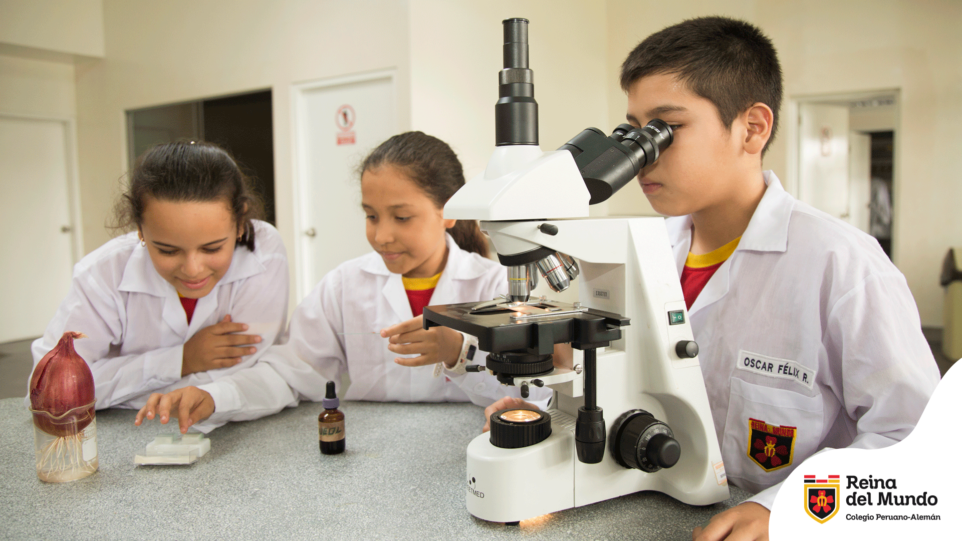 Colegio Peruano – Alemán Reina del Mundo (La Molina)