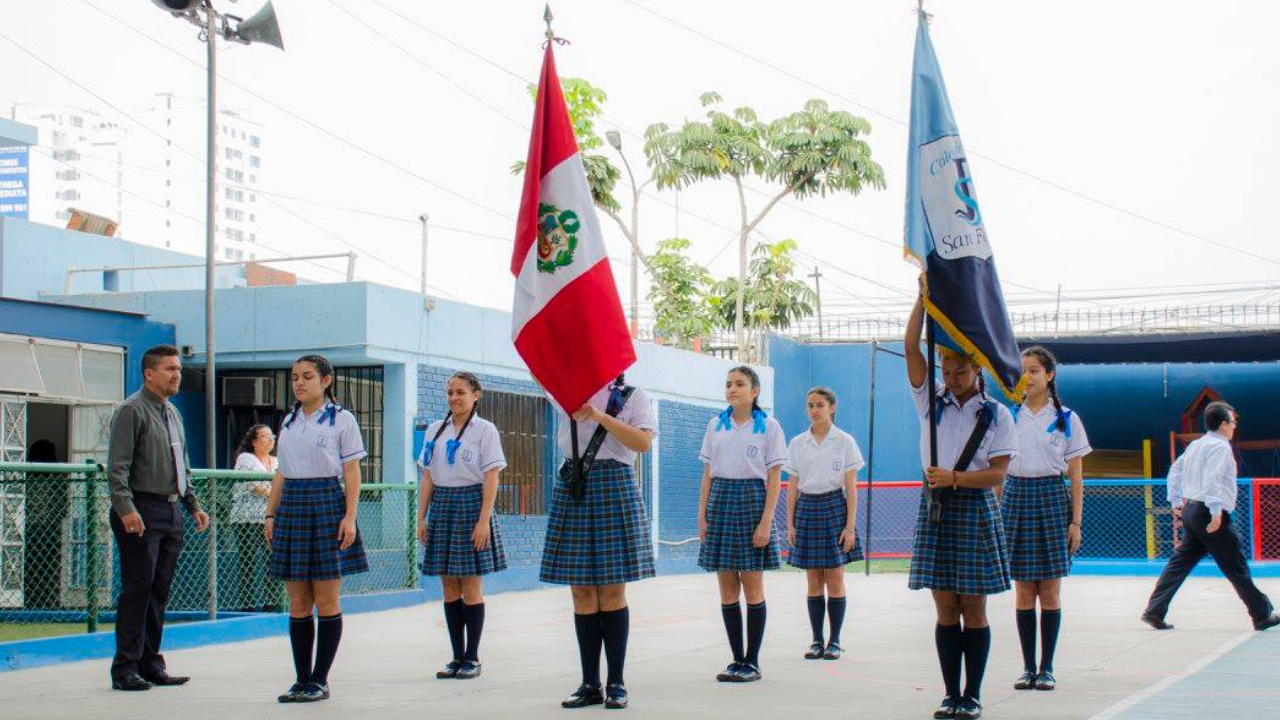 Colegio San Felipe (Lima)