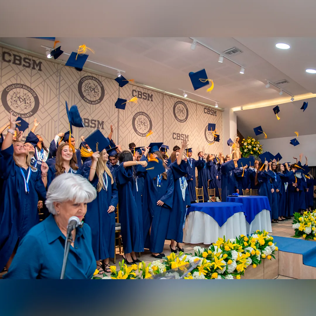 Colegio Bilingüe Santa Marta celebra a sus Seniors 2026