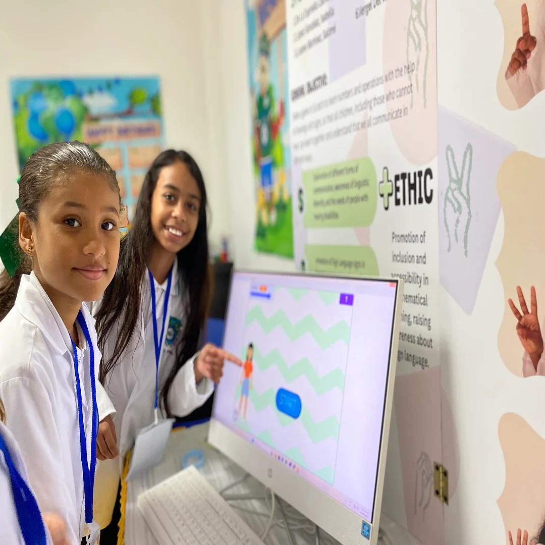 Expo Ciencia 2025 Colegio Nueva Esperanza de Turbaco