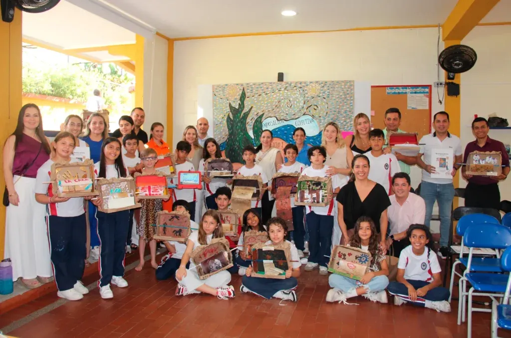 The Colombus American School
