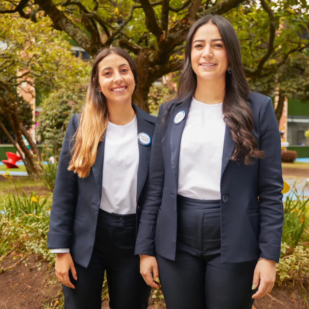 Ana Gabriela Benavides, Mariana Sánchez 
