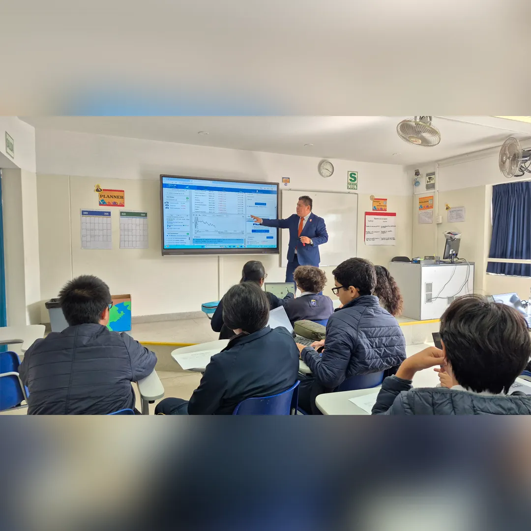 Colegio San Ignacio de Recalde Lima y educación financiera